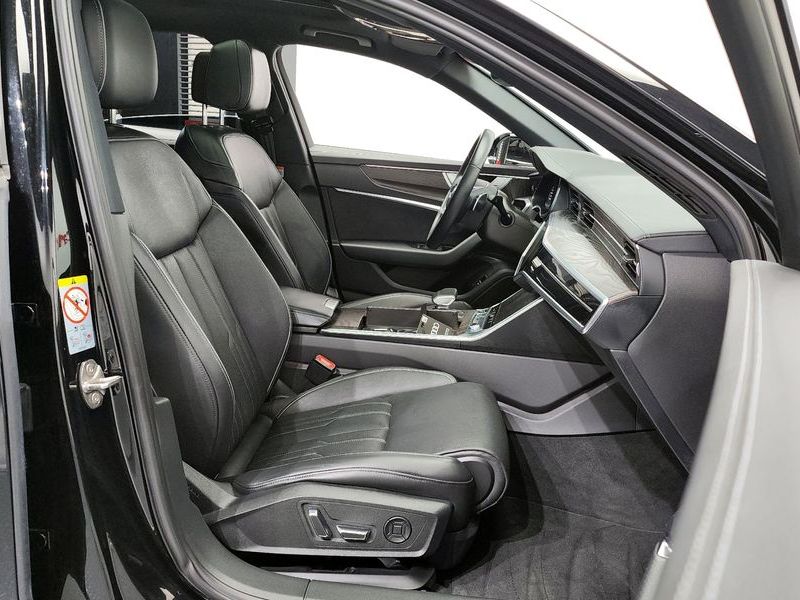 2022 Audi A6 45 TFSI Quattro Premium photo 11