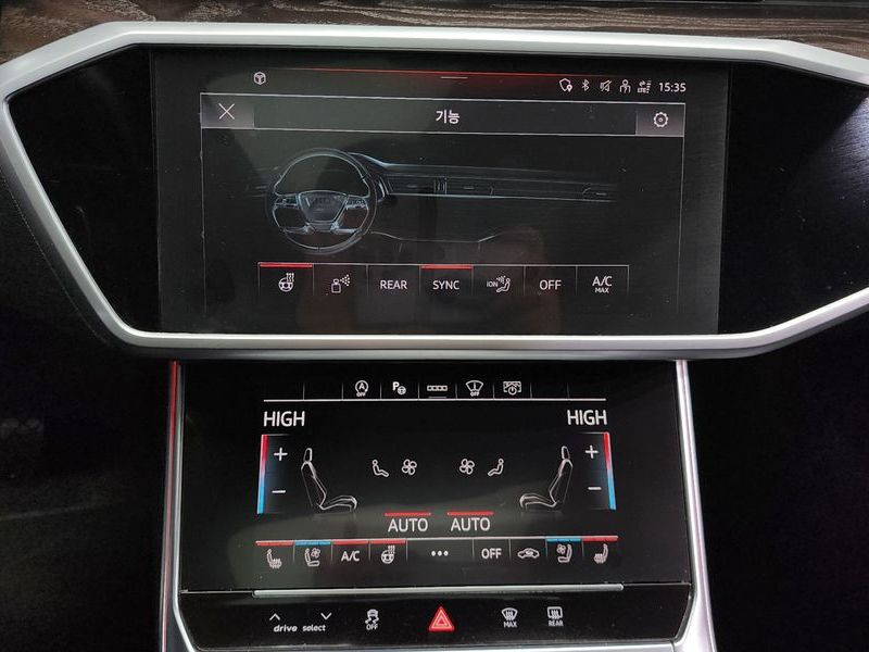 2022 Audi A6 45 TFSI Quattro Premium photo 17