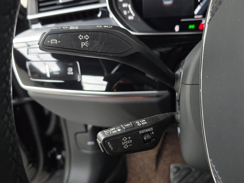2023 Audi A8 55 TFSI Quattro Premium LWB photo 20