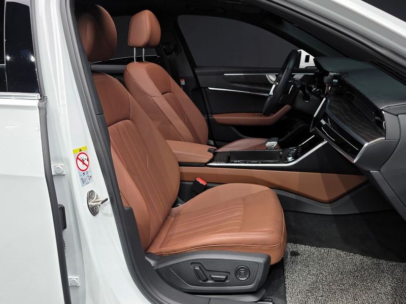 2023 Audi A6 45 TFSI Quattro Premium photo 11