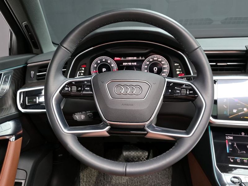 2023 Audi A6 45 TFSI Quattro Premium photo 13