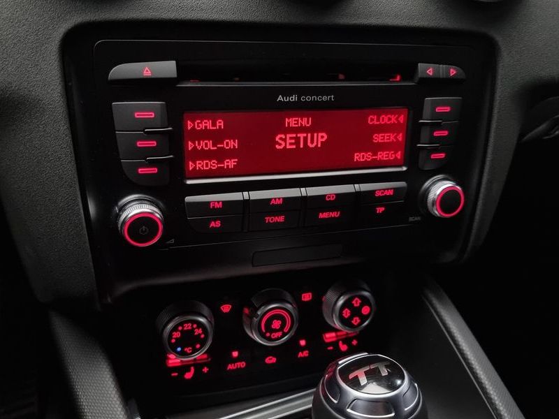 2014 Audi New TT Coupe 2.0 TFSI Quattro 8J photo 14
