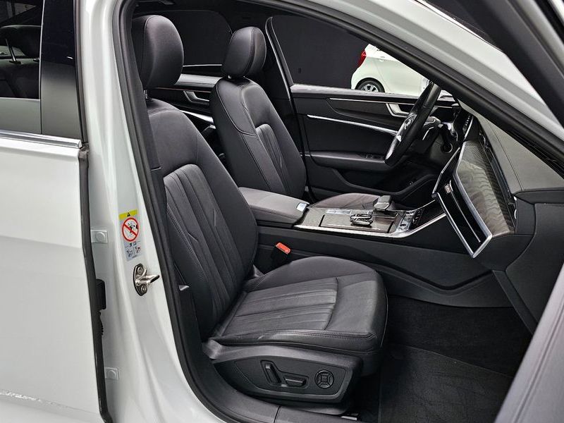 2023 Audi A6 45 TFSI Quattro Premium photo 10