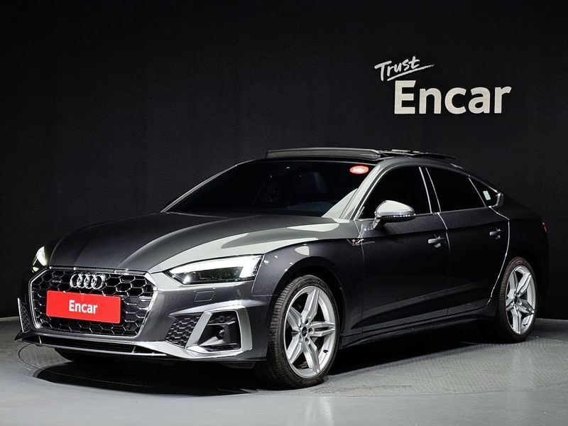 2021 Audi A5 40 TFSI Quattro Premium Sportback photo 1