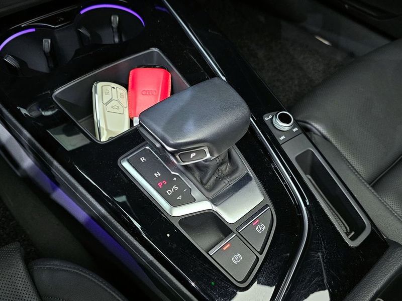 2021 Audi A5 40 TFSI Quattro Premium Sportback photo 9