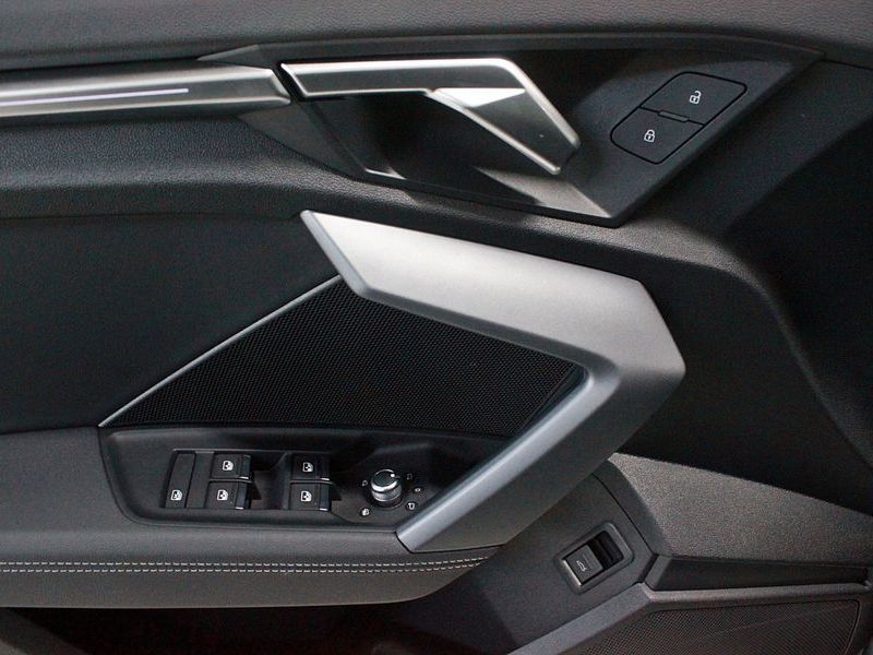2025 Audi A3 40 TFSI Premium photo 10