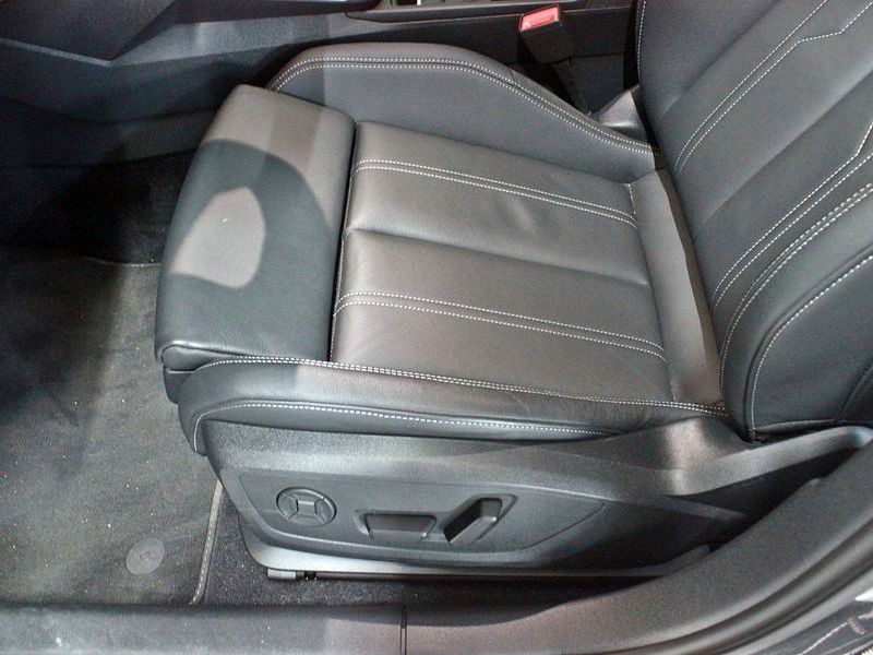 2025 Audi A3 40 TFSI Premium photo 17
