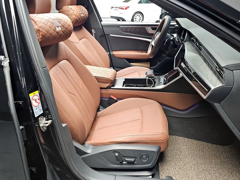 2023 Audi A6 45 TFSI Quattro Premium photo 10