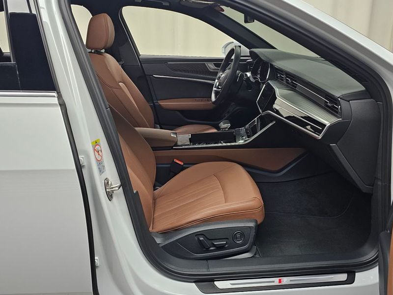 2022 Audi A6 45 TFSI Quattro Premium photo 11