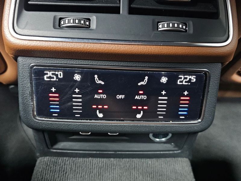2022 Audi A6 45 TFSI Quattro Premium photo 18