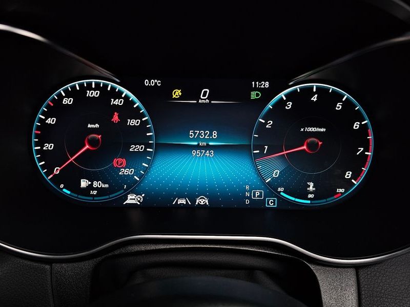 2020 Mercedes-Benz C-Class GLC300 4MATIC Premium Coupe photo 8