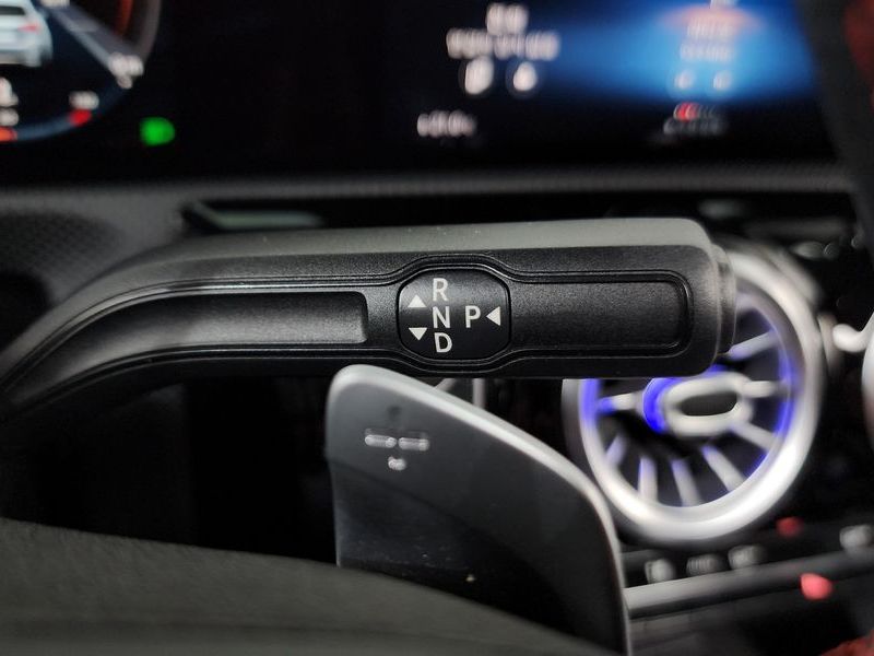 2020 Mercedes-Benz A-Class CLA250 4MATIC photo 9