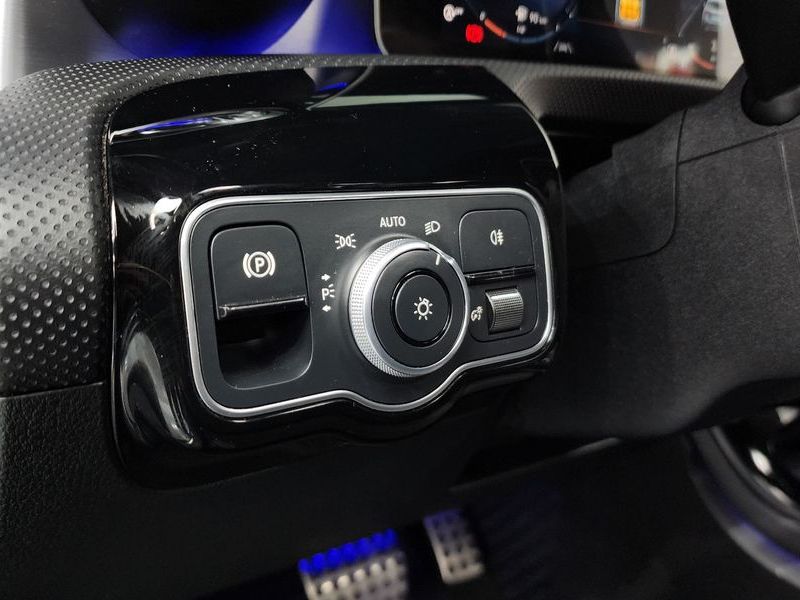 2020 Mercedes-Benz A-Class CLA250 4MATIC photo 14