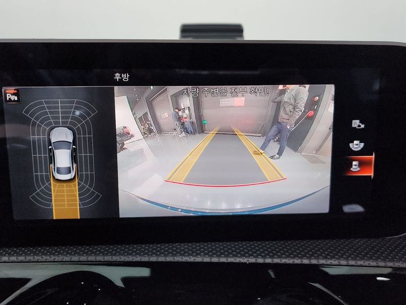 2020 Mercedes-Benz A-Class CLA250 4MATIC photo 16