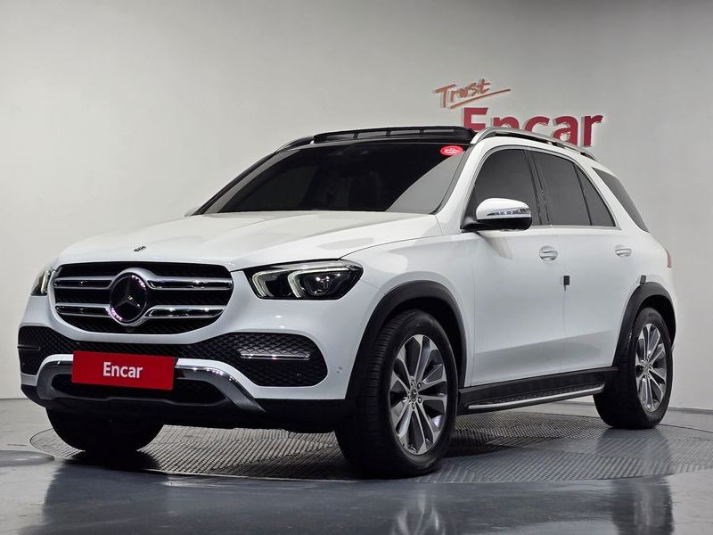2022 Mercedes-Benz E-Class GLE300d 4MATIC photo 1