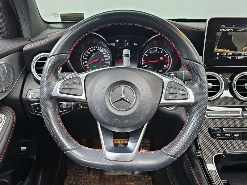 2018 Mercedes-Benz C-Class AMG GLC43 4MATIC photo 13