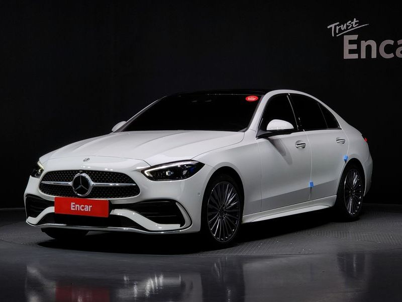 2022 Mercedes-Benz C-Class C300 AMG Line photo 1