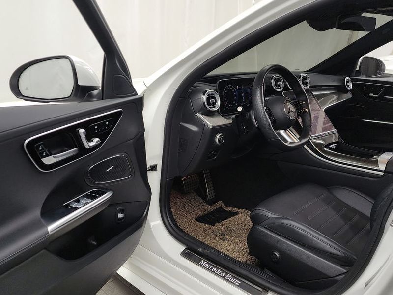2022 Mercedes-Benz C-Class C300 AMG Line photo 10