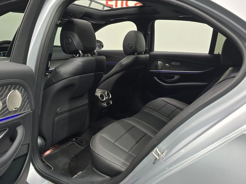 2022 Mercedes-Benz E-Class E350 4MATIC AMG Line photo 11