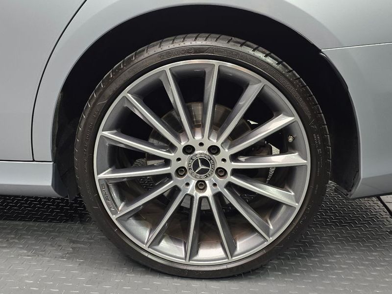 2022 Mercedes-Benz E-Class E350 4MATIC AMG Line photo 21