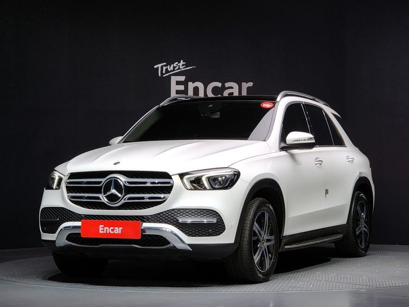2020 Mercedes-Benz E-Class GLE300d 4MATIC photo 1