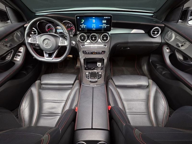 2017 Mercedes-Benz C-Class AMG GLC43 4MATIC photo 7