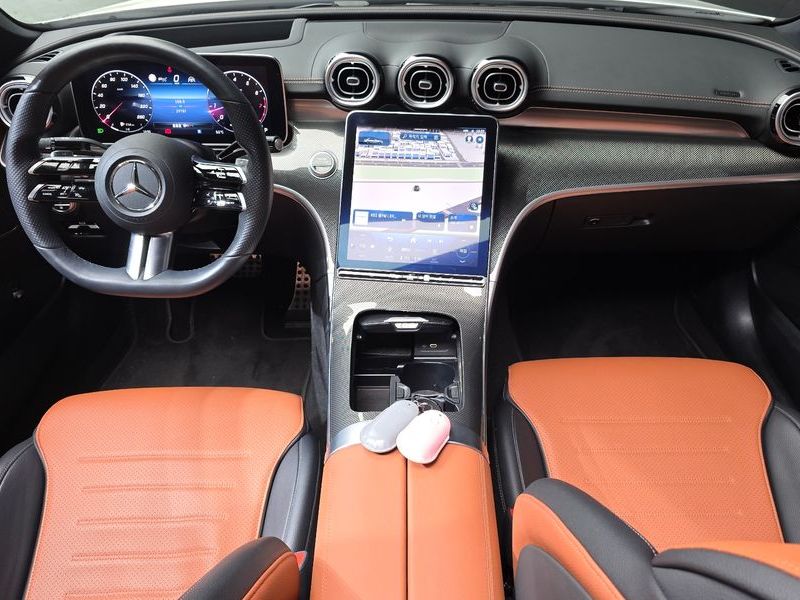 2022 Mercedes-Benz C-Class C300 AMG Line photo 7
