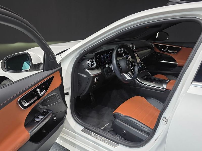 2022 Mercedes-Benz C-Class C300 AMG Line photo 10