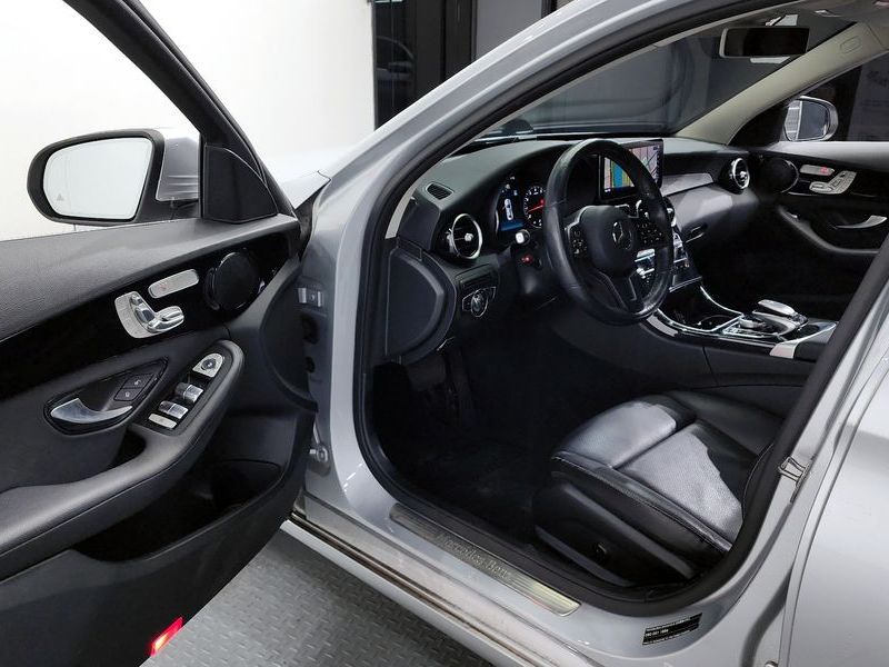 2019 Mercedes-Benz C-Class C200 photo 10
