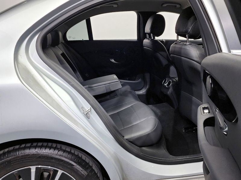 2019 Mercedes-Benz C-Class C200 photo 12