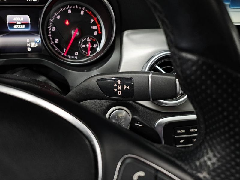 2019 Mercedes-Benz A-Class GLA220 photo 9