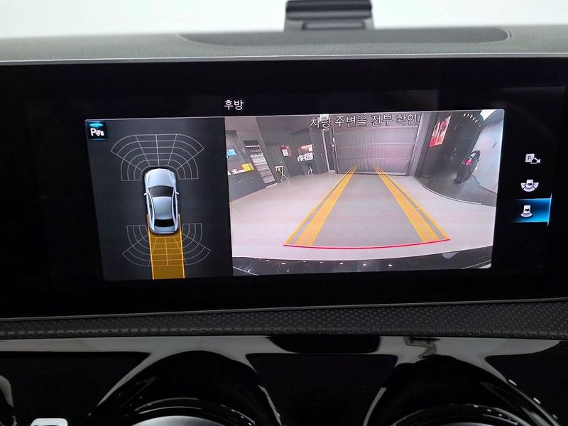 2020 Mercedes-Benz A-Class A220 Sedan photo 16