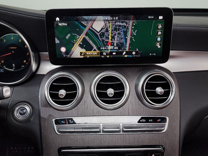 2022 Mercedes-Benz C-Class GCL300 4MATIC Coupe photo 14