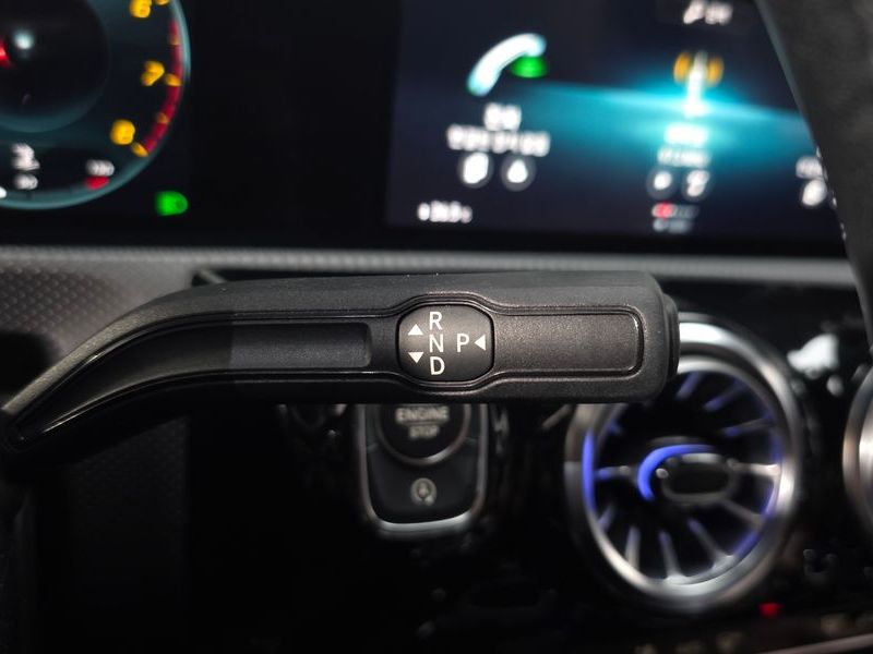 2021 Mercedes-Benz A-Class CLA250 4MATIC photo 9