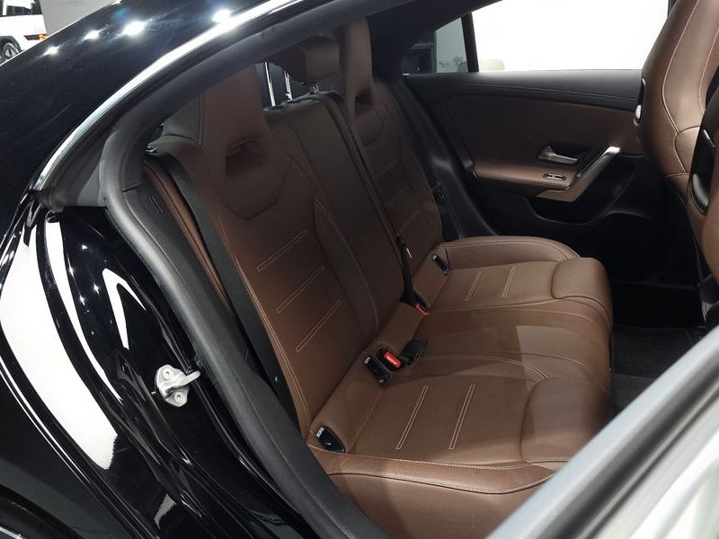 2021 Mercedes-Benz A-Class CLA250 4MATIC photo 11