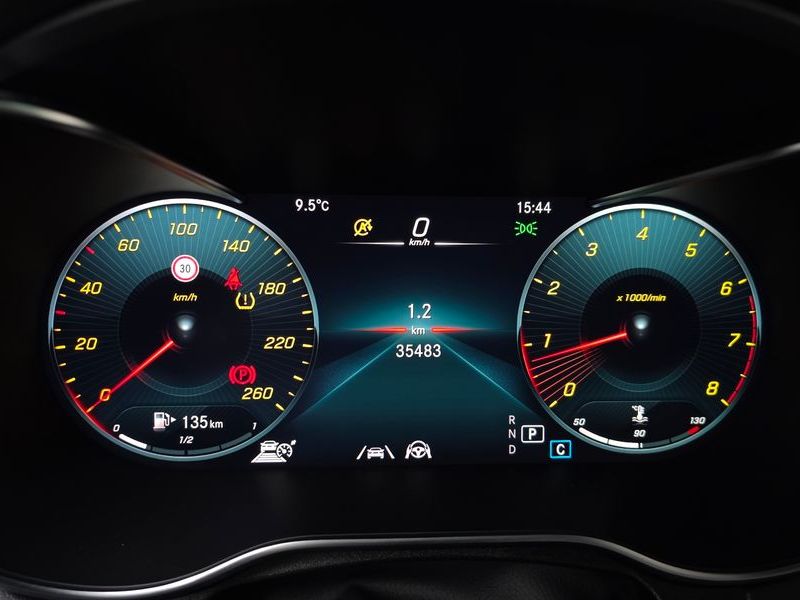 2021 Mercedes-Benz C-Class GLC300 4MATIC Premium photo 8