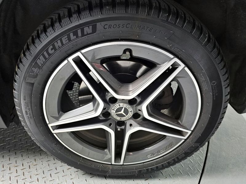 2020 Mercedes-Benz A-Class GLA250 4MATIC photo 21