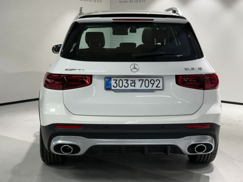 2025 Mercedes-Benz B-Class AMG GLB35 4MATIC photo 7