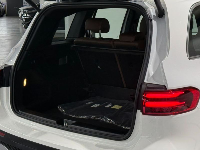 2025 Mercedes-Benz B-Class AMG GLB35 4MATIC photo 10