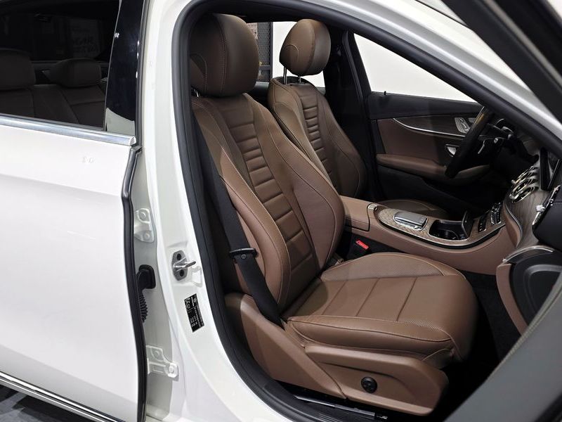 2021 Mercedes-Benz E-Class E250 Exclusive photo 12