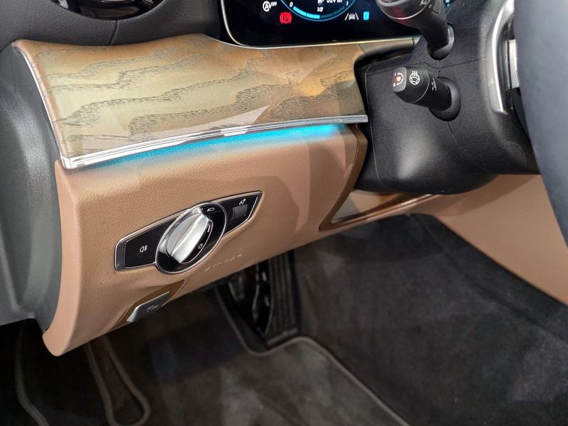 2021 Mercedes-Benz E-Class E250 Exclusive photo 15