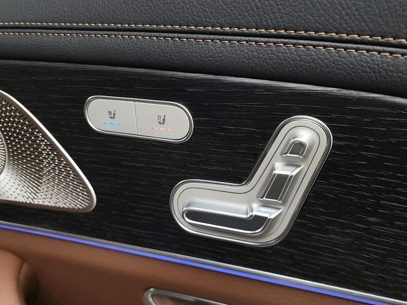 2026 Mercedes-Benz S-Class GLS450 4MATIC photo 19