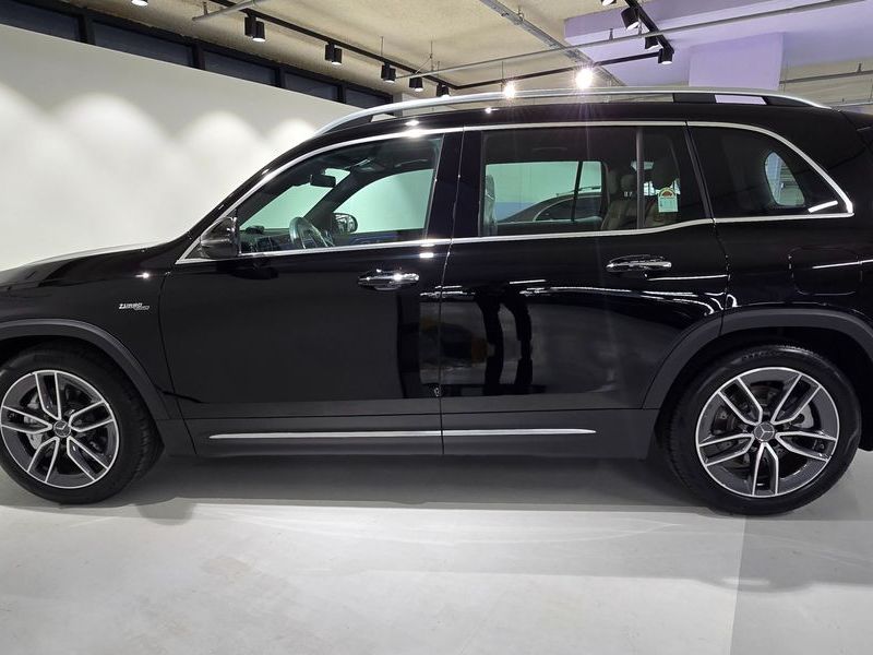 2025 Mercedes-Benz B-Class AMG GLB35 4MATIC photo 8