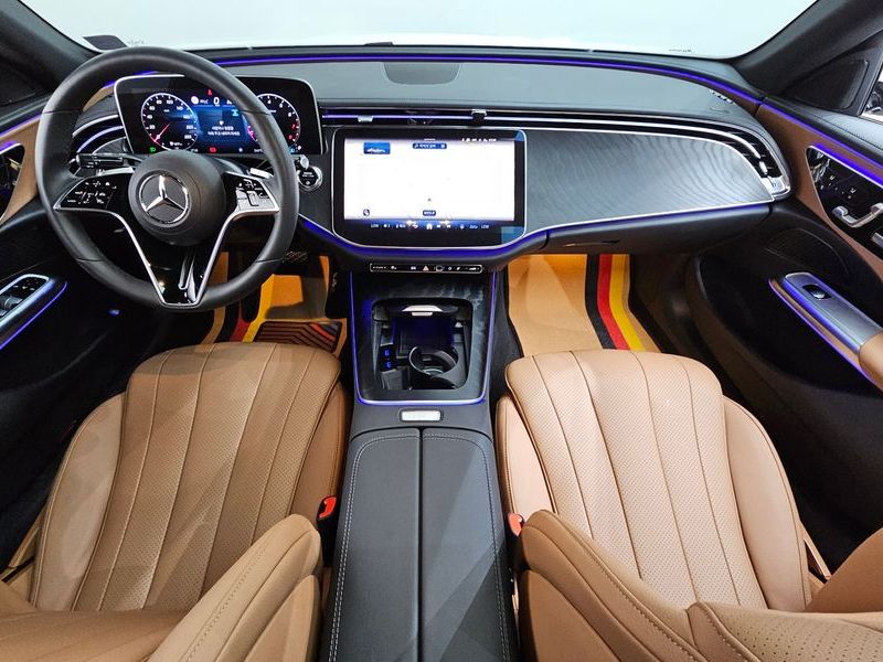 2026 Mercedes-Benz E-Class E200 Avantgarde photo 7