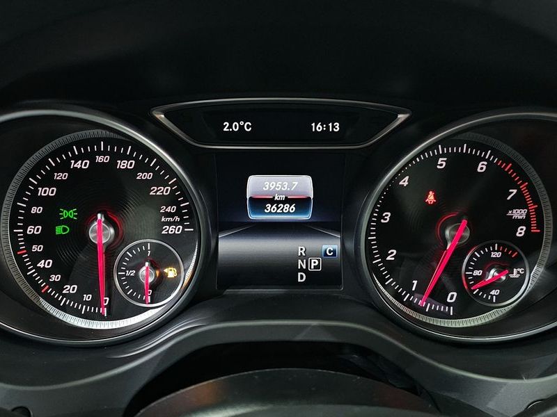 2018 Mercedes-Benz A-Class GLA220 photo 8