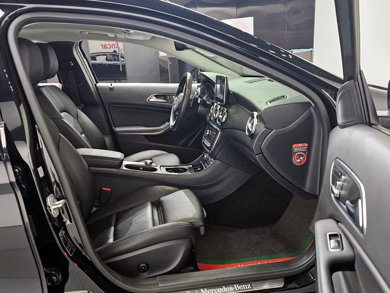 2018 Mercedes-Benz A-Class GLA220 photo 10