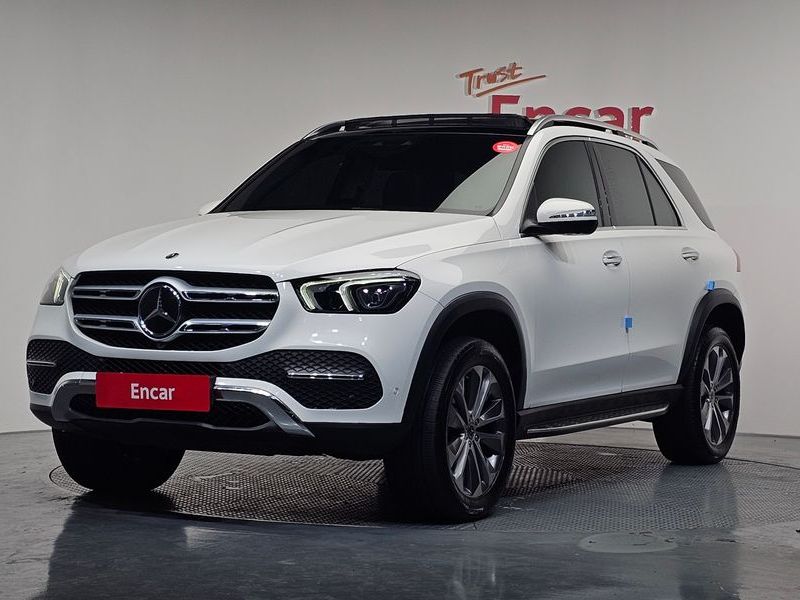 2022 Mercedes-Benz E-Class GLE300d 4MATIC photo 1