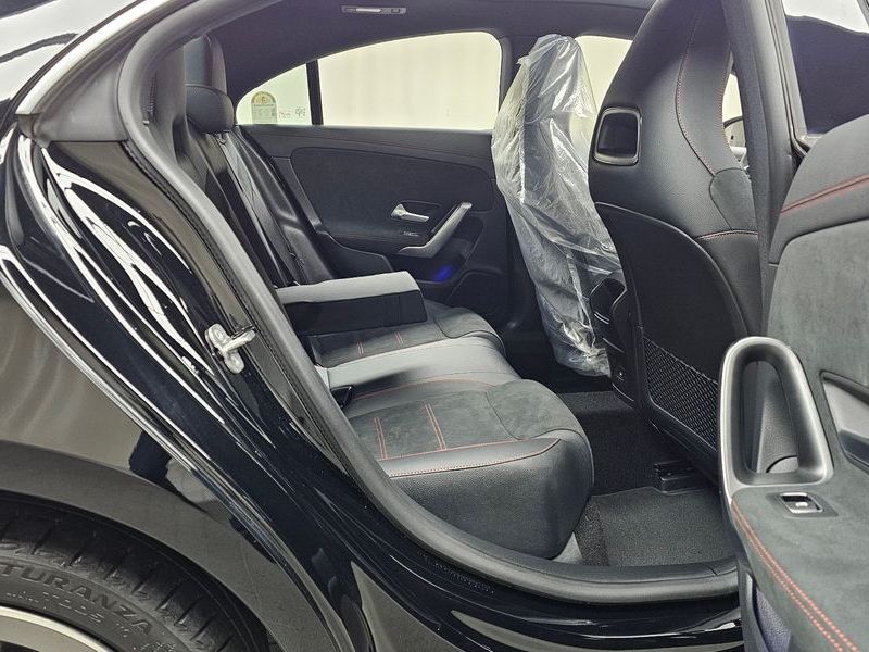 2025 Mercedes-Benz A-Class CLA250 4MATIC photo 12