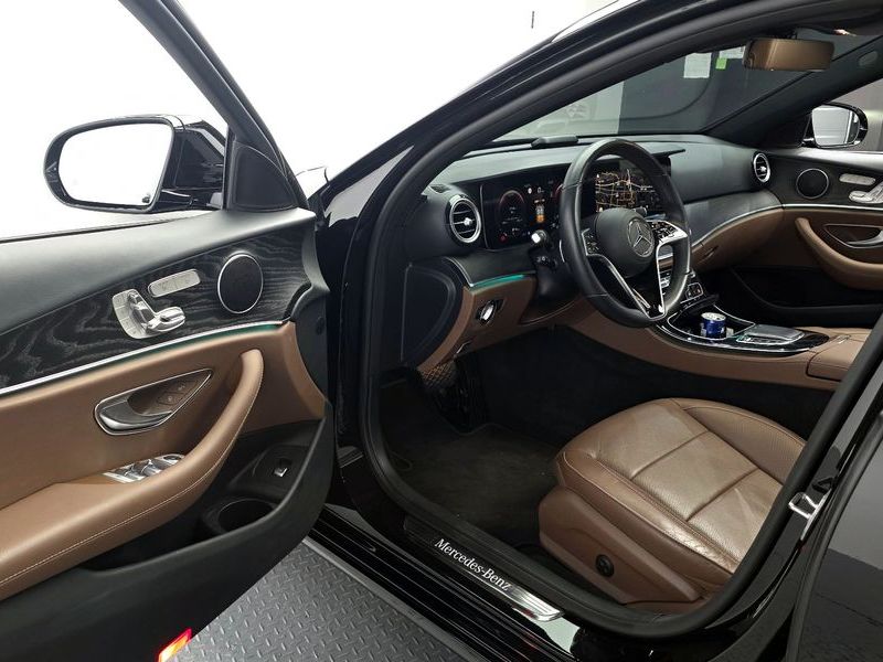 2022 Mercedes-Benz E-Class E250 Avantgarde photo 10
