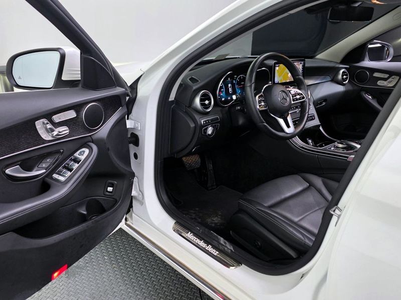 2021 Mercedes-Benz C-Class C220 d 4MATIC photo 10